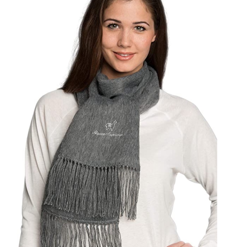 Camargo Peruvian Alpaca Blend Gray Scarf EUC